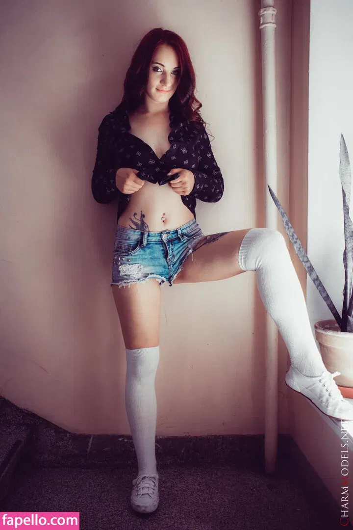 CharmModels Onlyfans Photo Gallery 