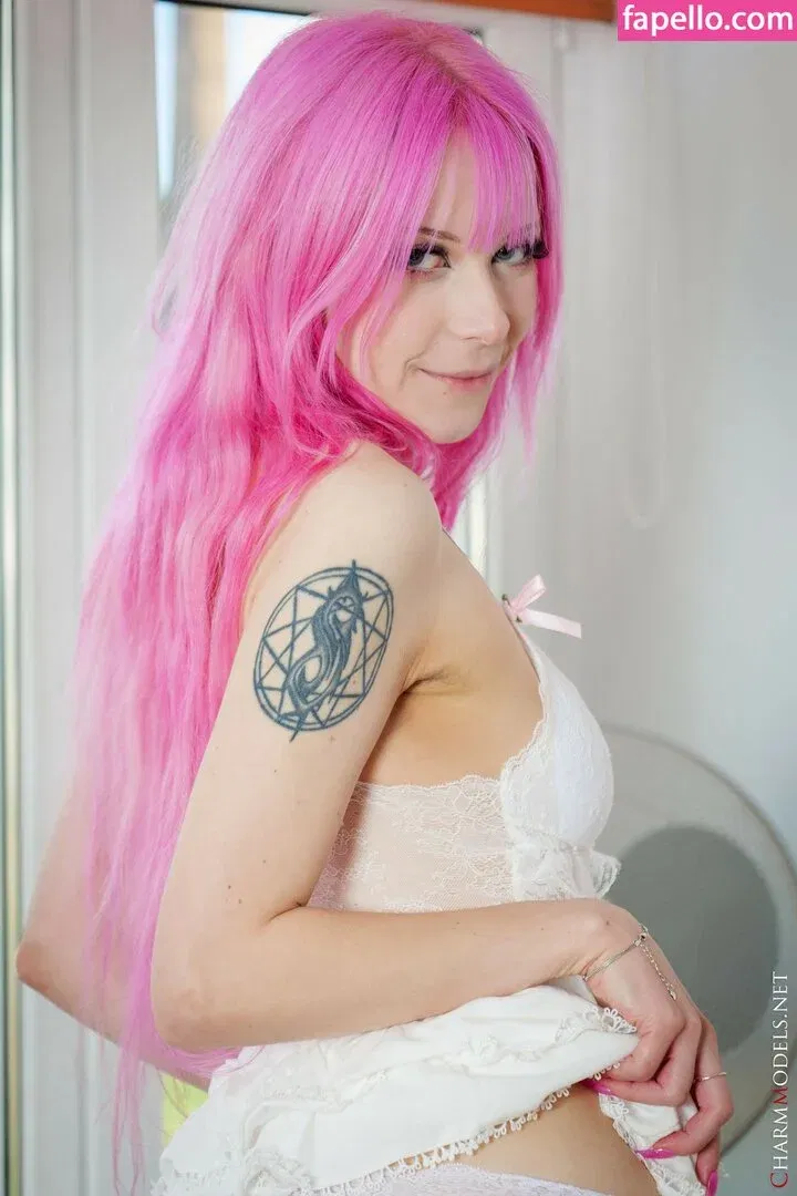 CharmModels Onlyfans Photo Gallery 