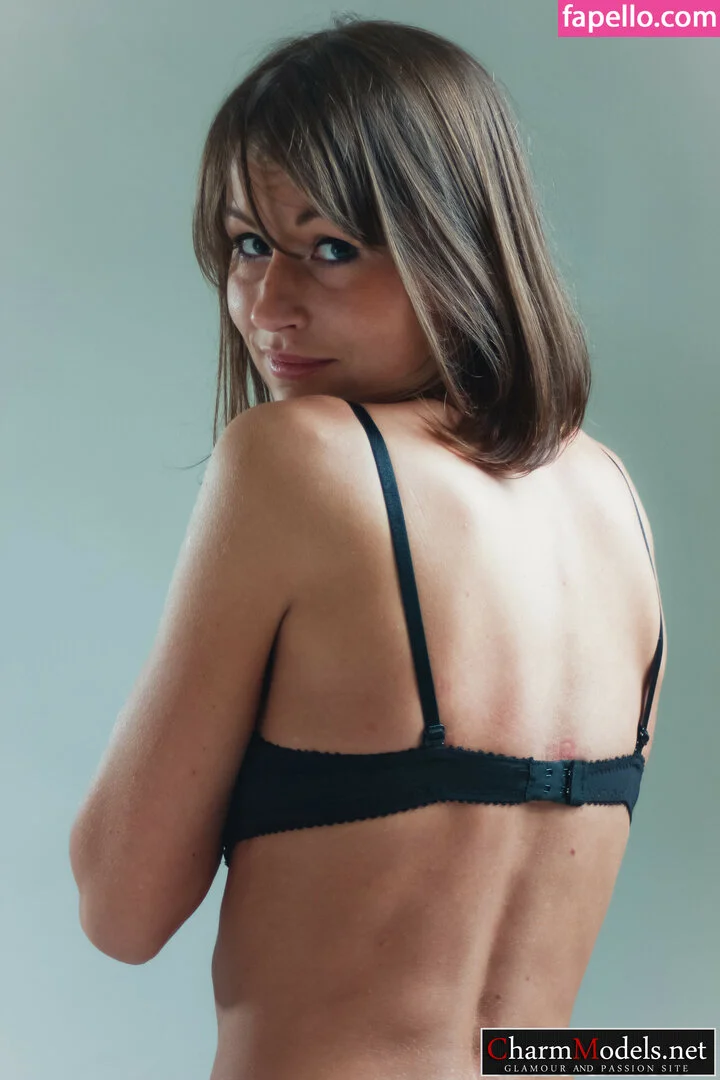 CharmModels Onlyfans Photo Gallery 