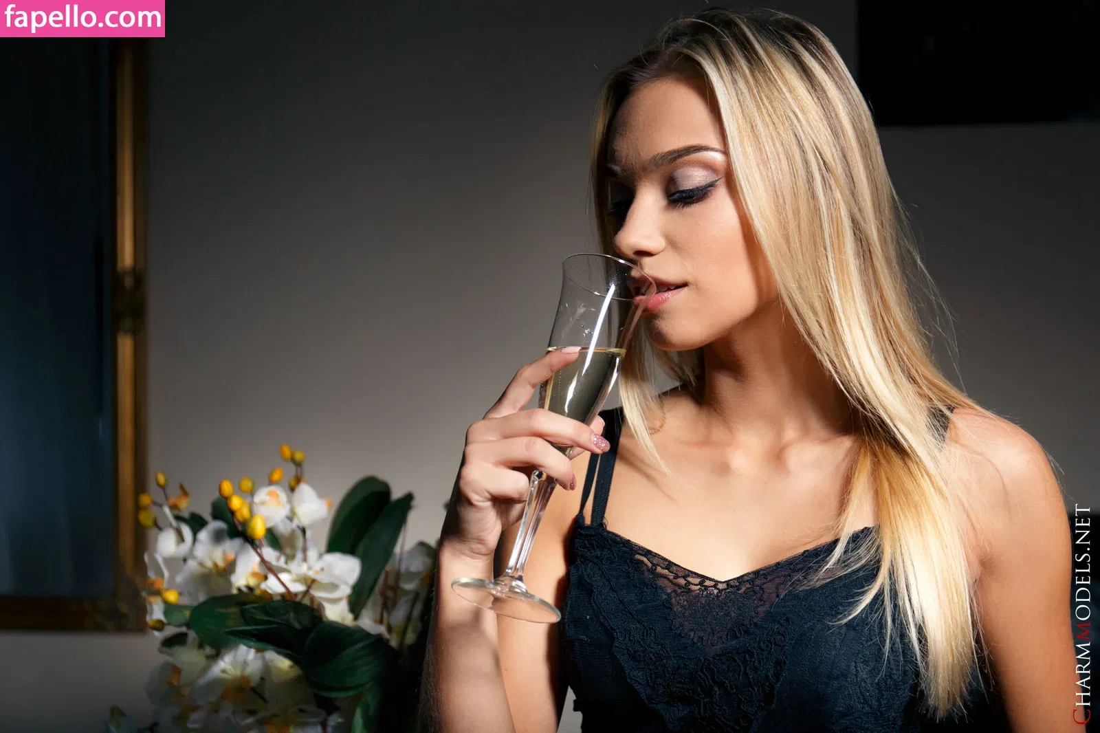 CharmModels Onlyfans Photo Gallery 