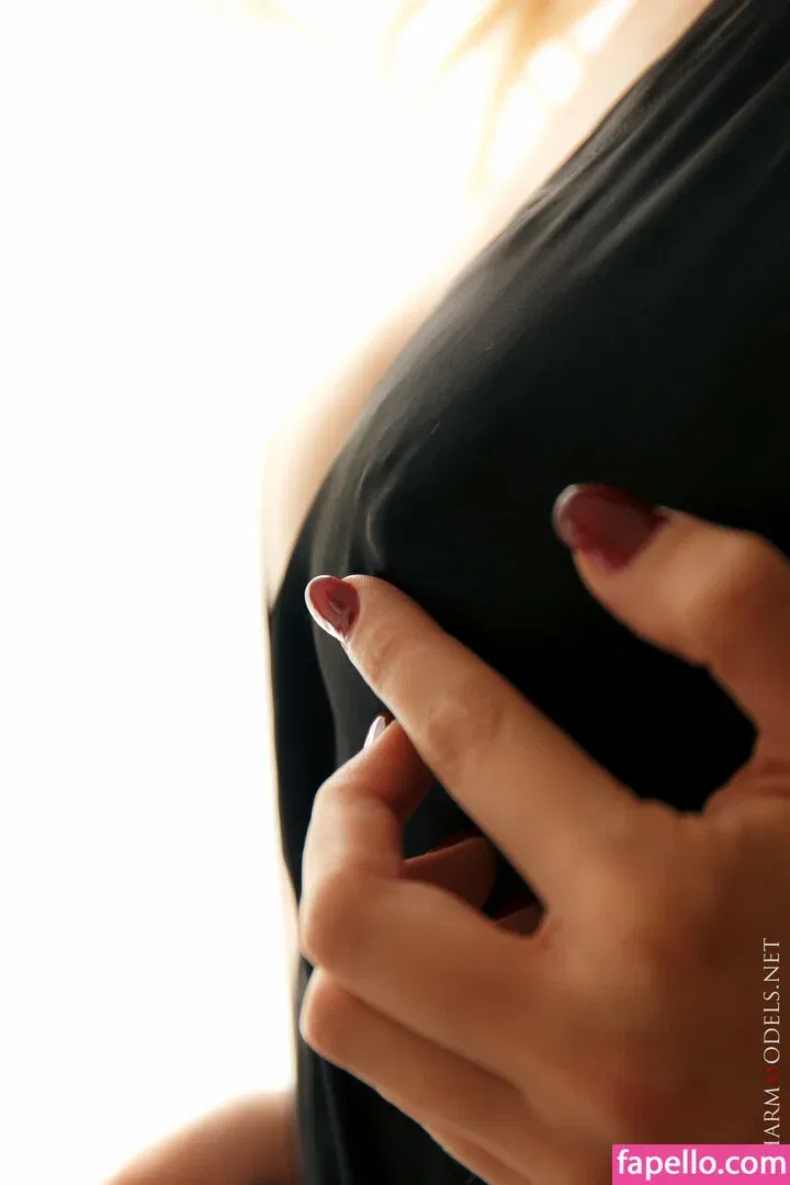 CharmModels Onlyfans Photo Gallery 