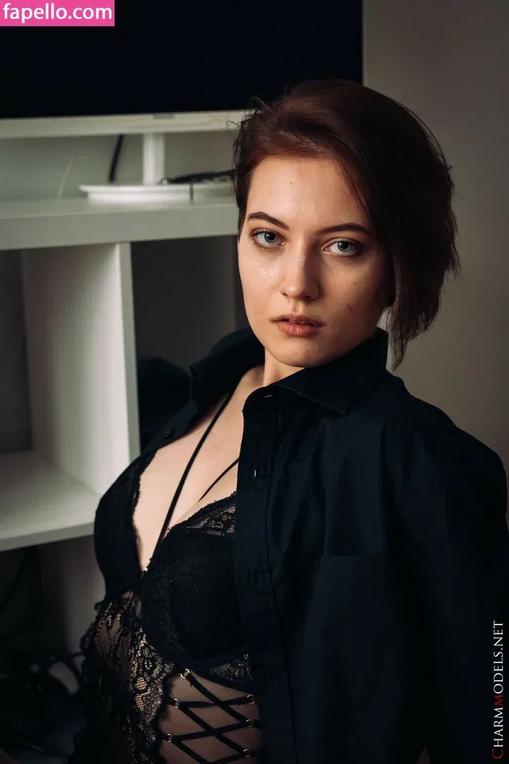 CharmModels Onlyfans Photo Gallery 