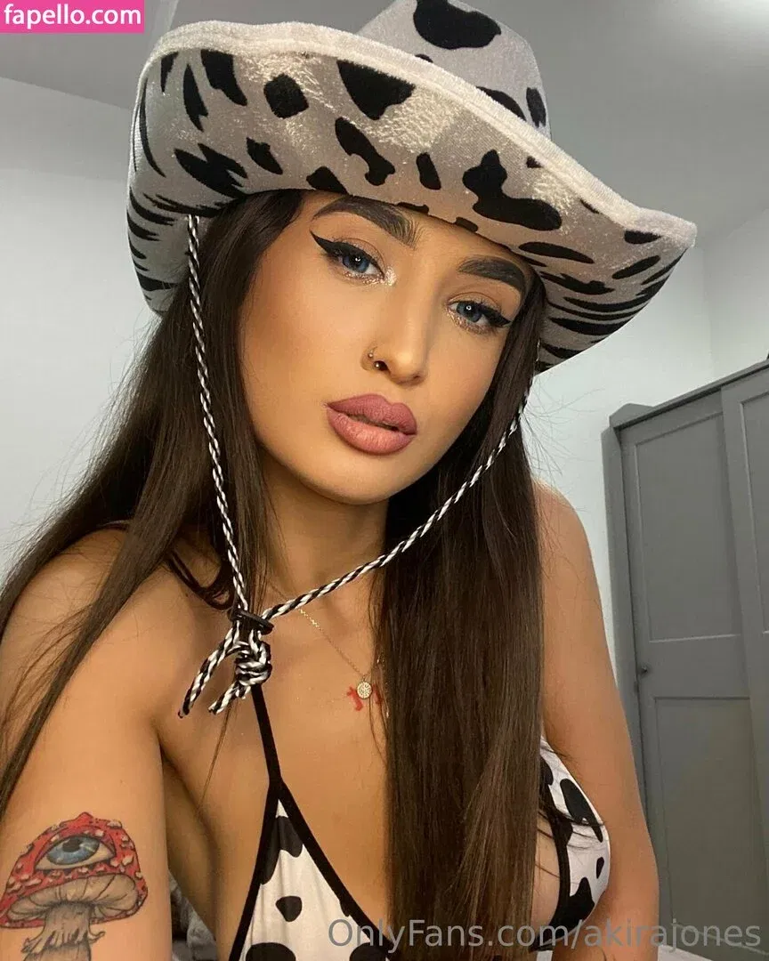 akirajones Onlyfans Photo Gallery 