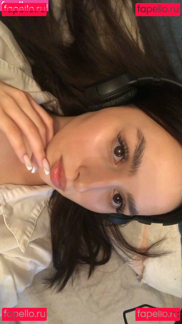 Lollypoli Nude Onlyfans Photo 8