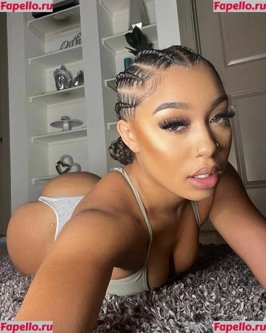 Naturalchina Onlyfans Photo Gallery 