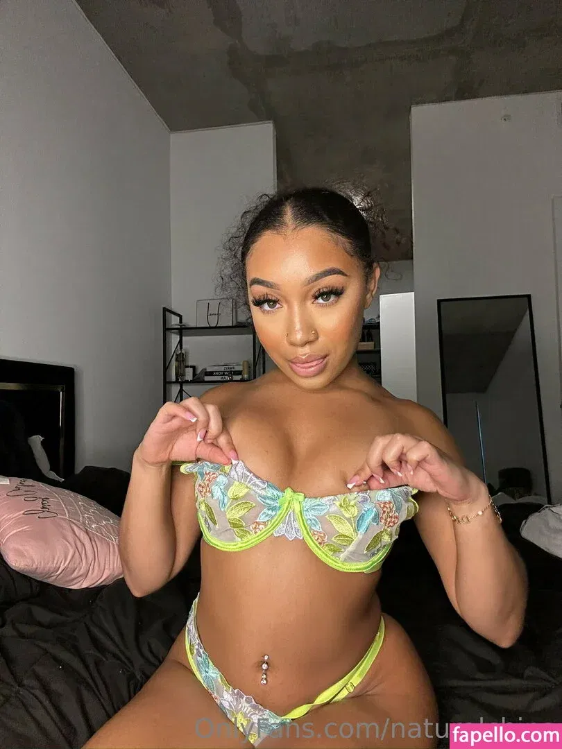 Naturalchina Onlyfans Photo Gallery 