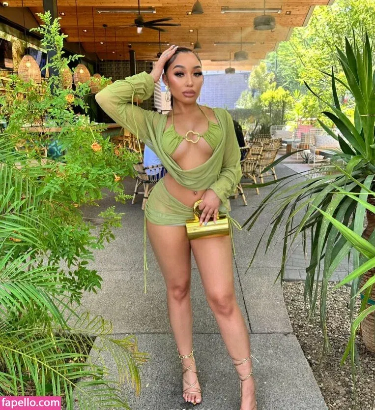 Naturalchina Onlyfans Photo Gallery 