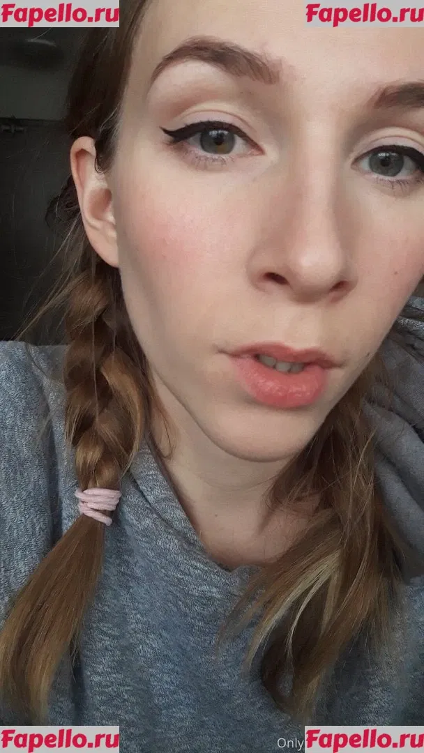 Vivid_Whit Onlyfans Photo Gallery 