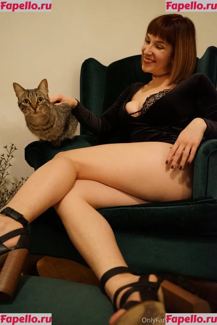 Vivid_Whit Onlyfans Photo Gallery 
