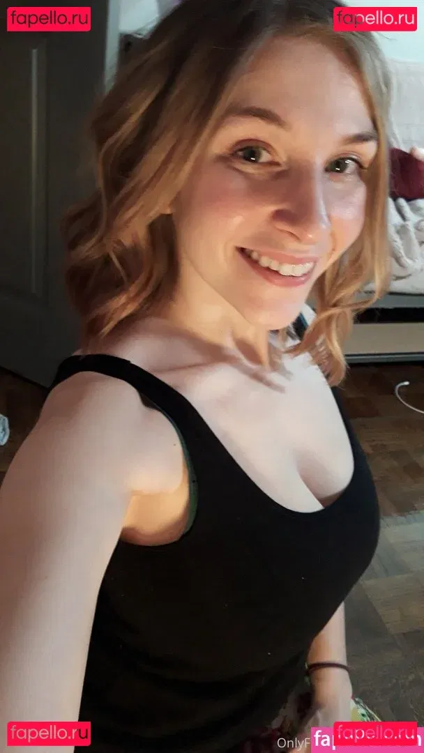 Vivid_Whit Onlyfans Photo Gallery 