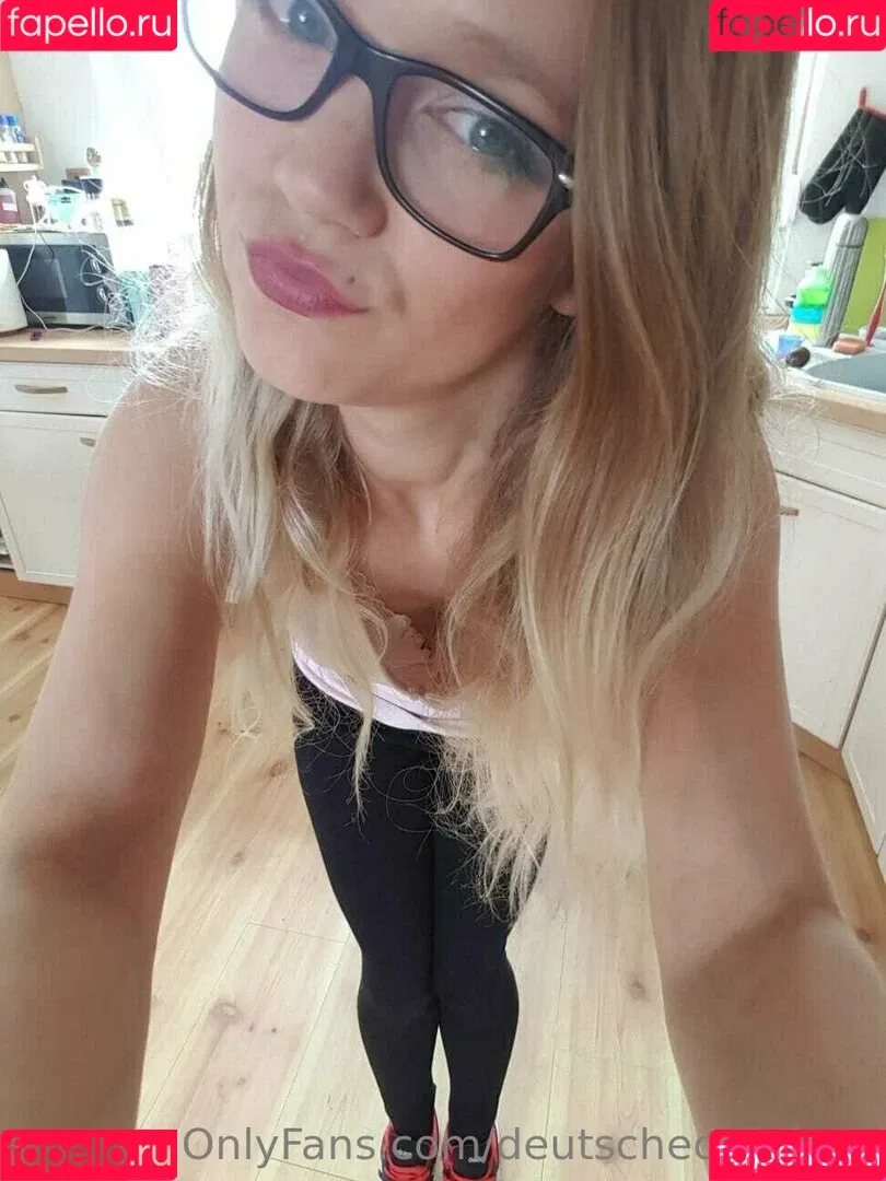 Deutscheonlyfans Onlyfans Photo Gallery 