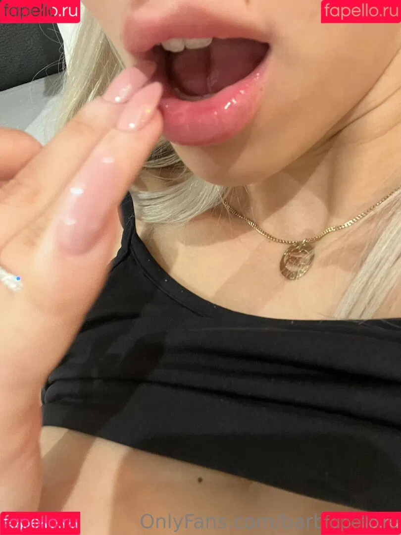 barbies-side Onlyfans Photo Gallery 