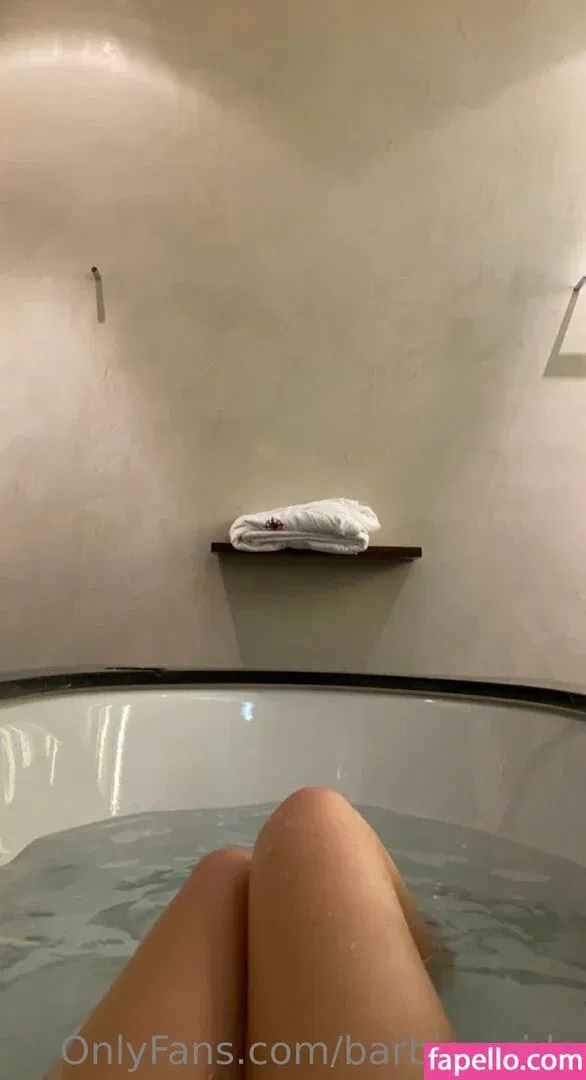 barbies-side Onlyfans Photo Gallery 