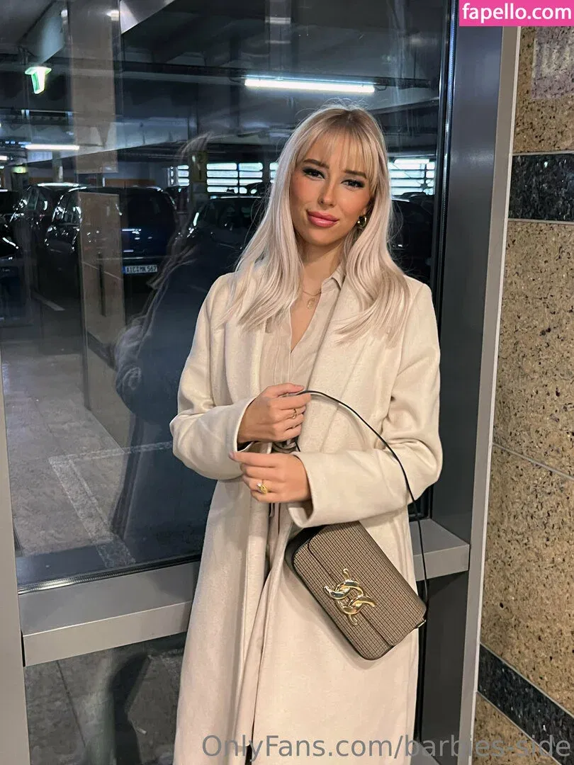 barbies-side Onlyfans Photo Gallery 