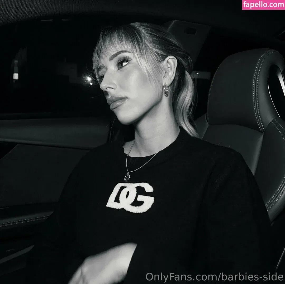 barbies-side Onlyfans Photo Gallery 