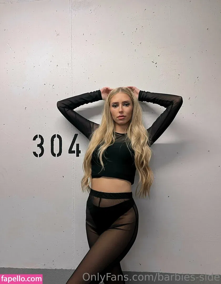 barbies-side Onlyfans Photo Gallery 