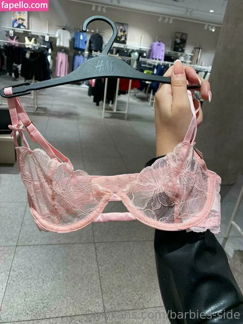 barbies-side Onlyfans Photo Gallery 