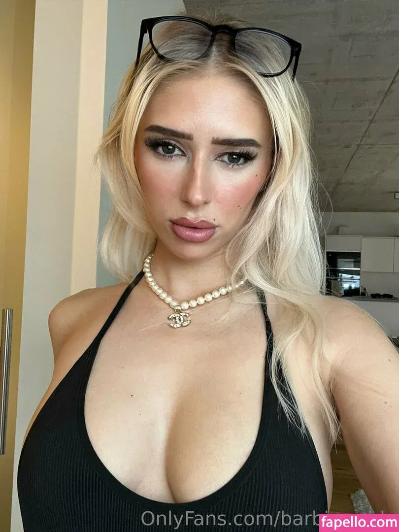 barbies-side Onlyfans Photo Gallery 