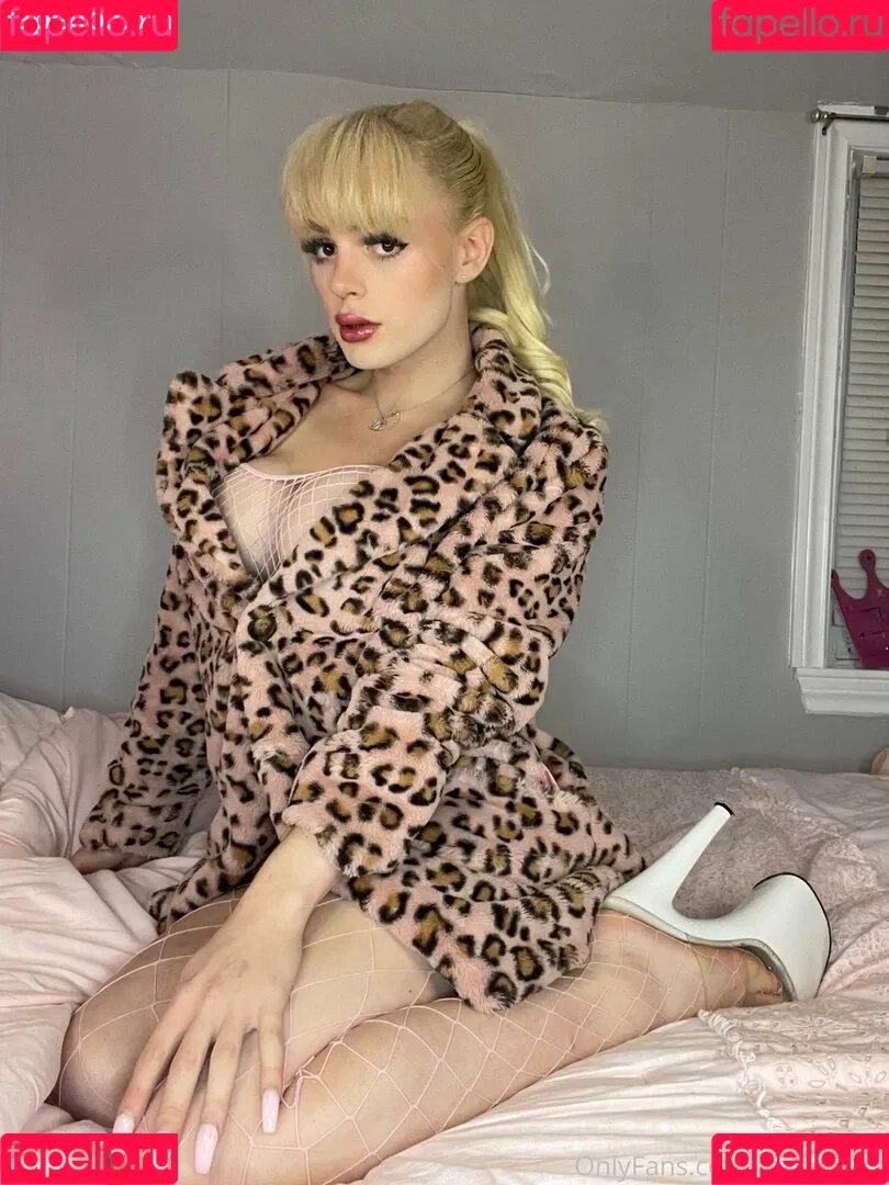 tsangellica Onlyfans Photo Gallery 