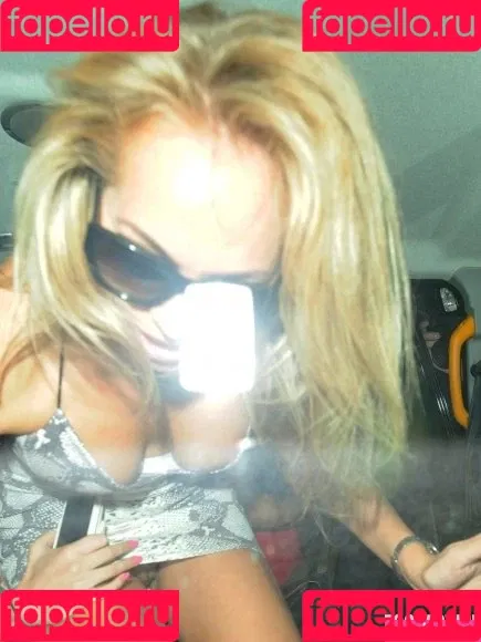 Aisleyne Onlyfans Photo Gallery 