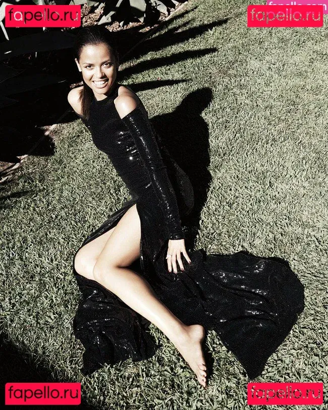 Gugu Mbatha-Raw Onlyfans Photo Gallery 