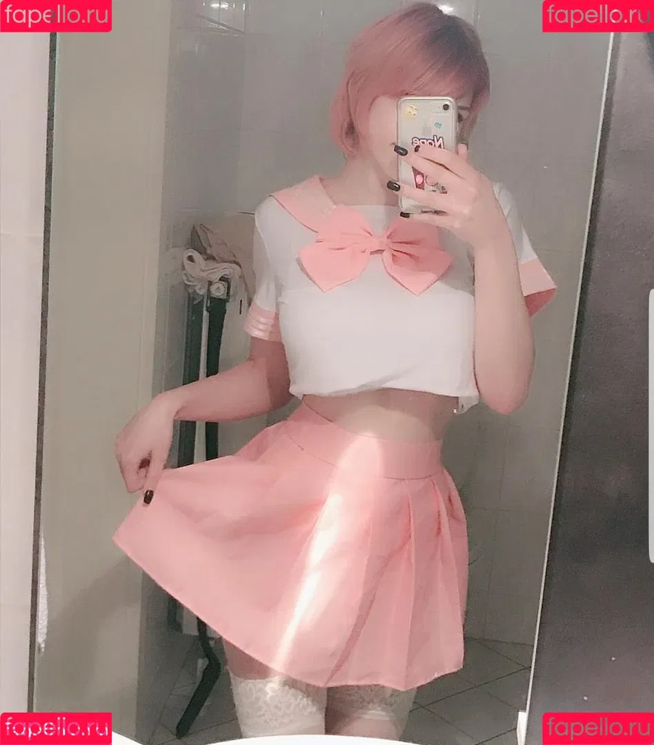 Notyourwaifu_6 Onlyfans Photo Gallery 
