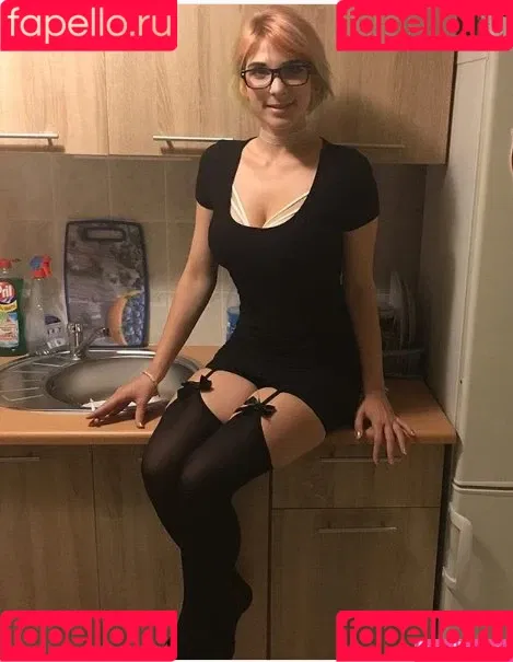 Notyourwaifu_6 Onlyfans Photo Gallery 