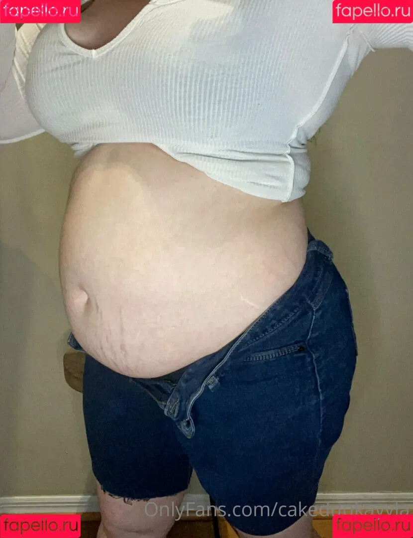cakedupkayyla Onlyfans Photo Gallery 