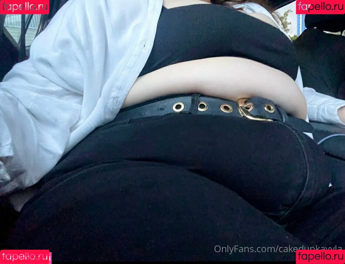 cakedupkayyla Onlyfans Photo Gallery 