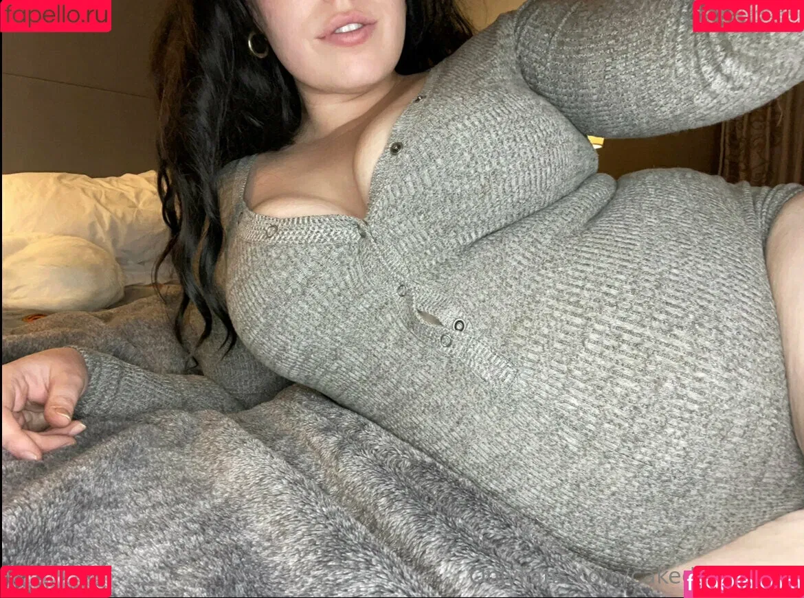 cakedupkayyla Onlyfans Photo Gallery 