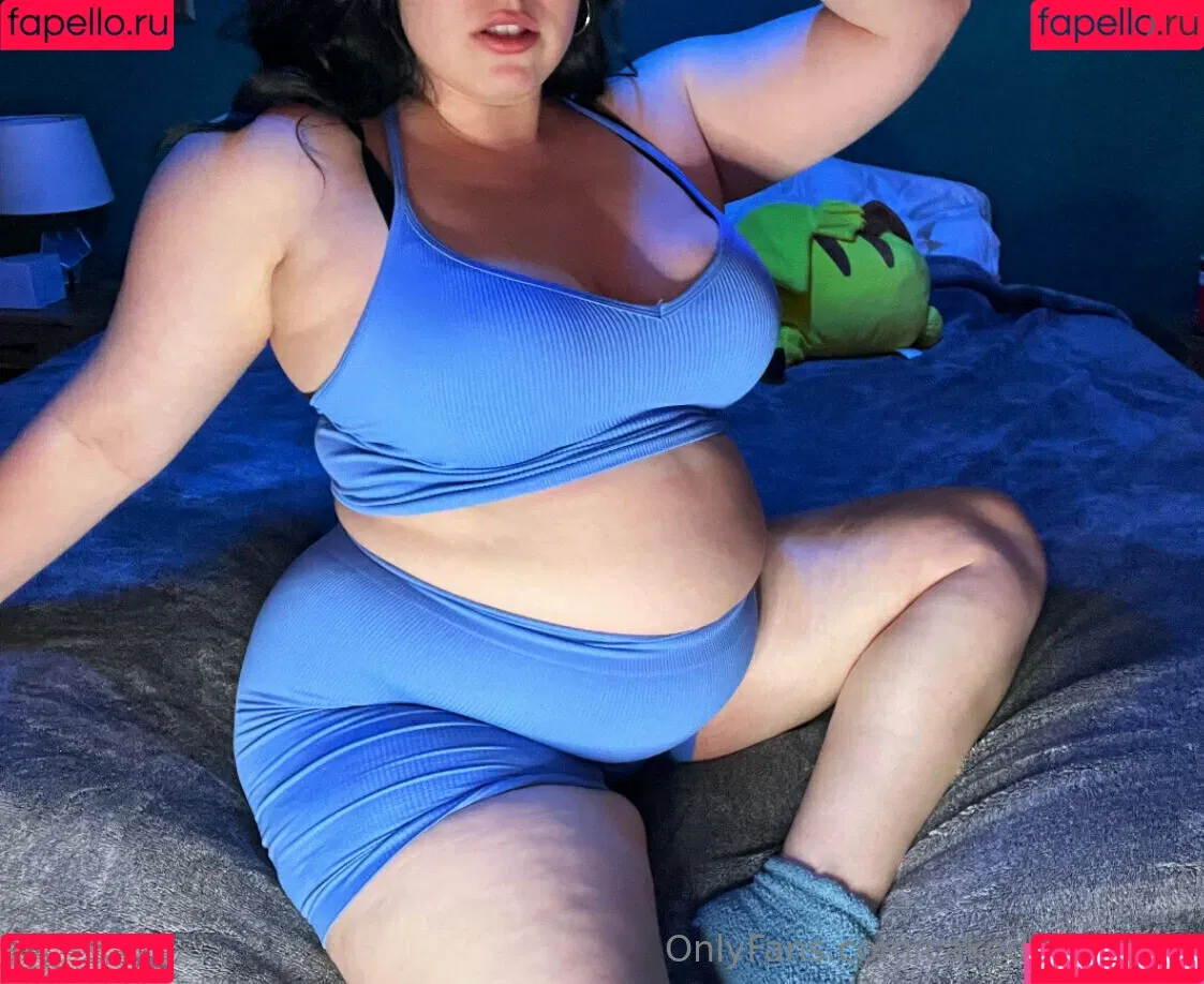 cakedupkayyla Onlyfans Photo Gallery 