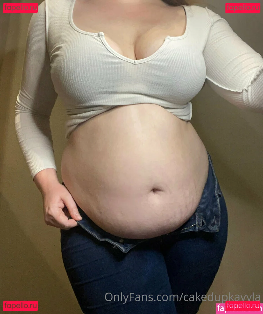 cakedupkayyla Onlyfans Photo Gallery 