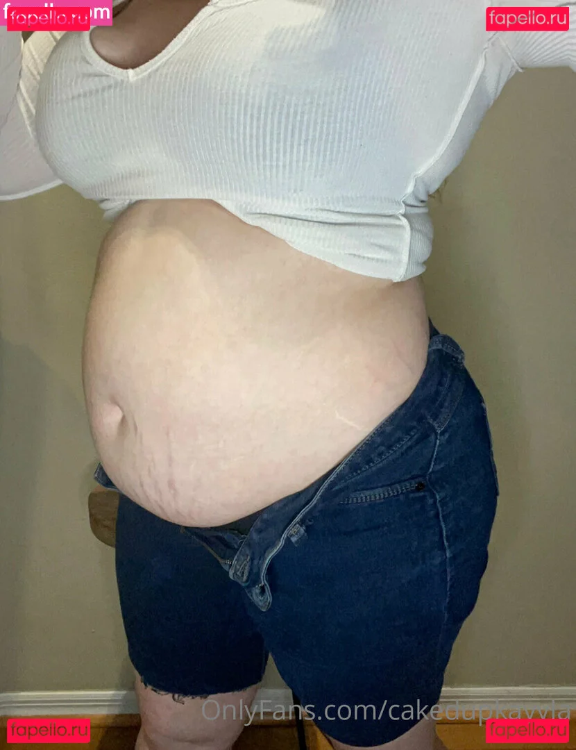 cakedupkayyla Onlyfans Photo Gallery 