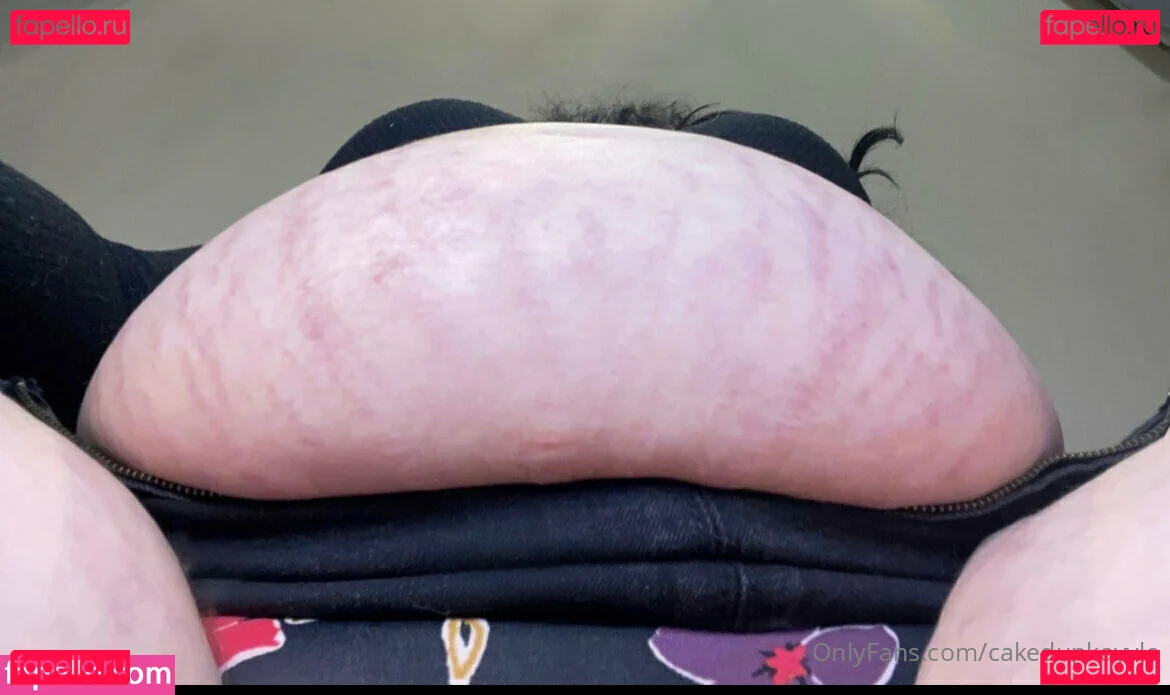 cakedupkayyla Onlyfans Photo Gallery 