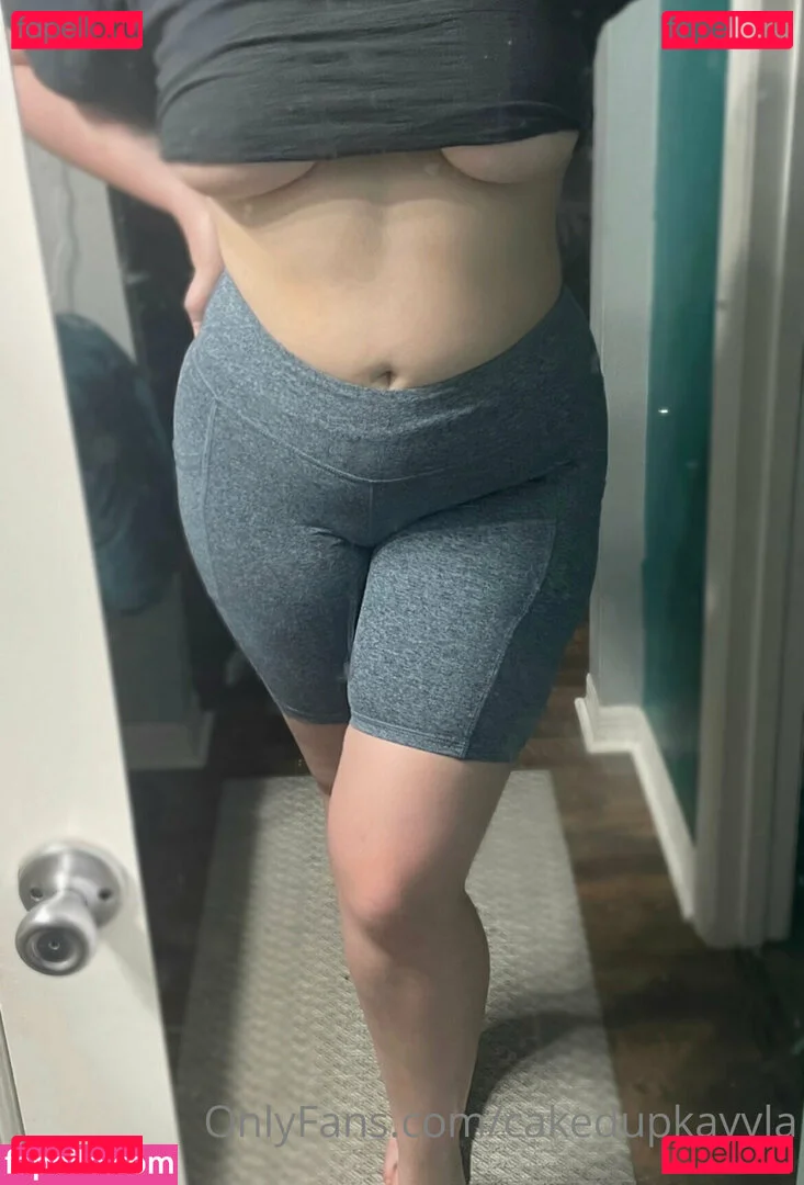 cakedupkayyla Onlyfans Photo Gallery 