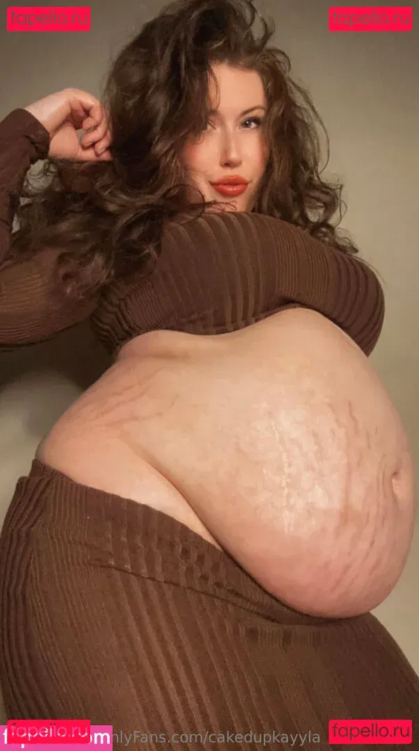 cakedupkayyla Onlyfans Photo Gallery 