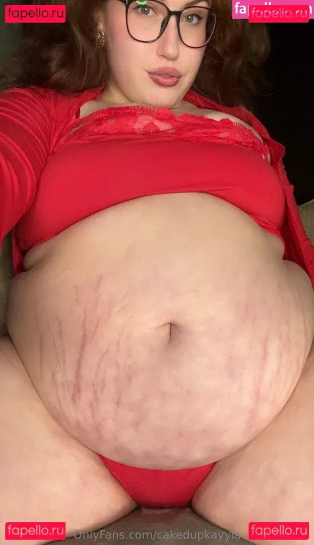 cakedupkayyla Onlyfans Photo Gallery 