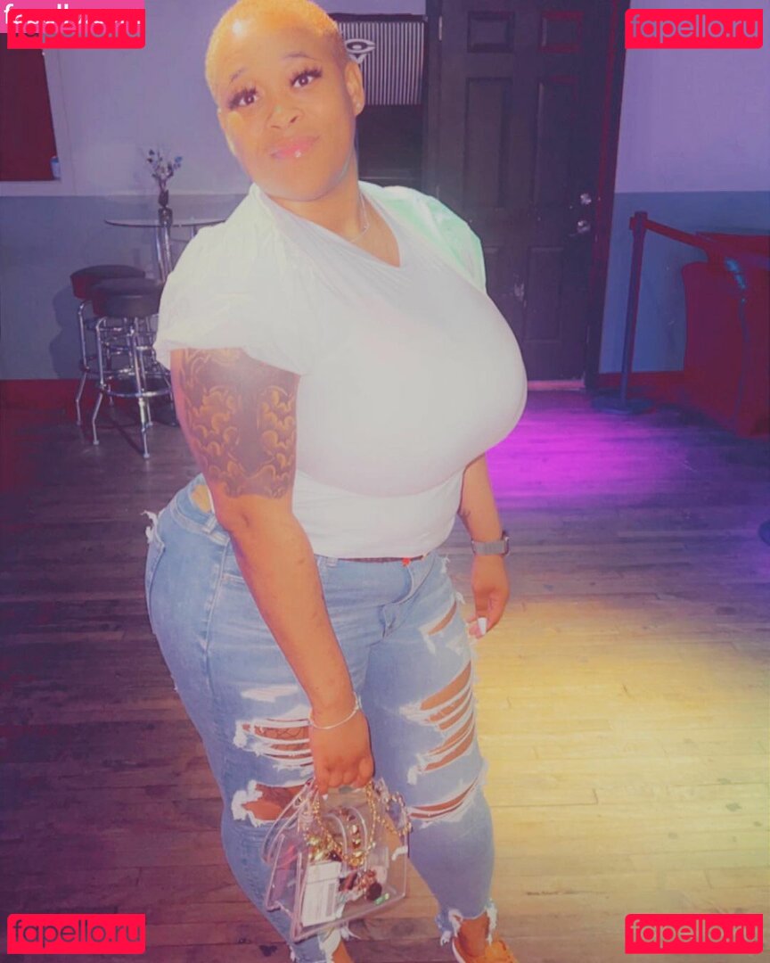 ChellMzDonald Nude Onlyfans Photo 17