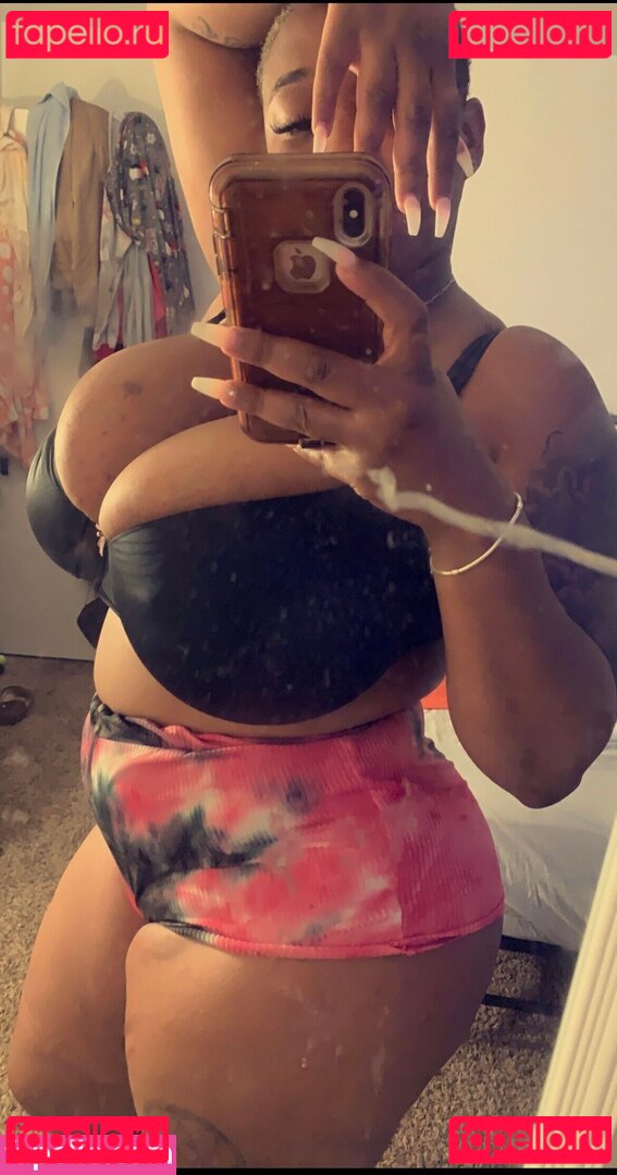ChellMzDonald Nude Onlyfans Photo 12