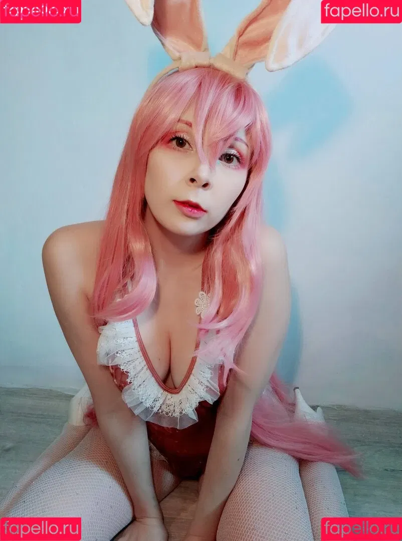 christineusi Onlyfans Photo Gallery 
