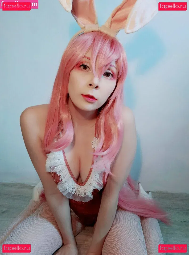 christineusi Onlyfans Photo Gallery 