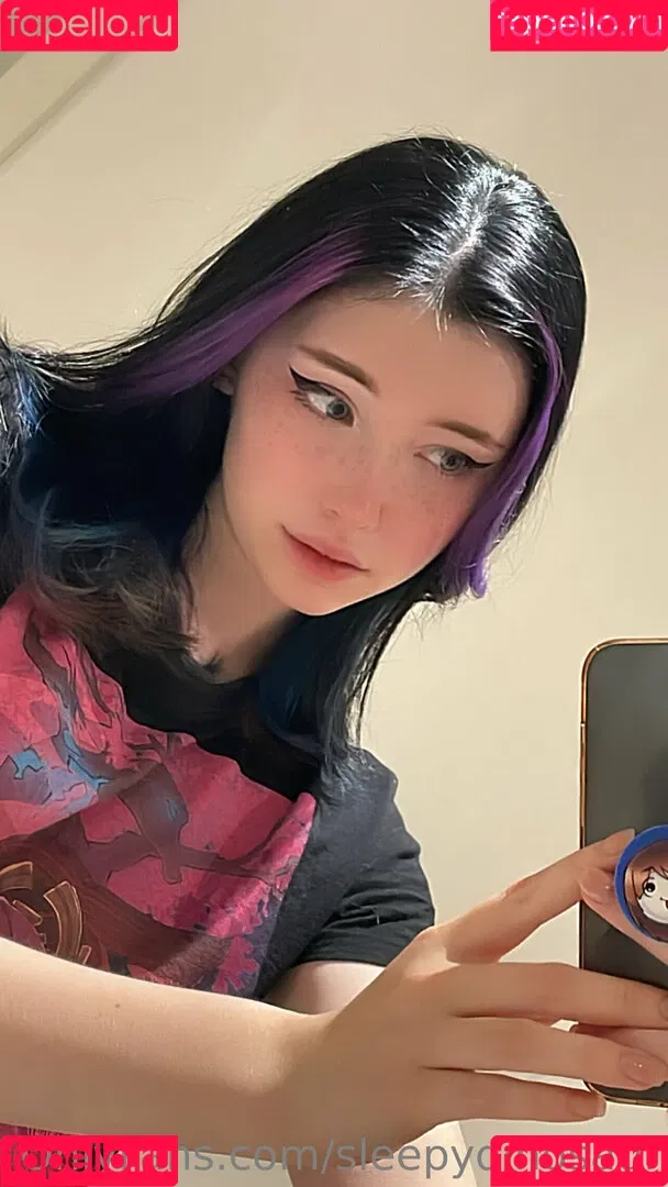 SleepyDinosaur Onlyfans Photo Gallery 