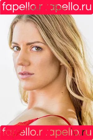 Candice Dare Onlyfans Photo Gallery 