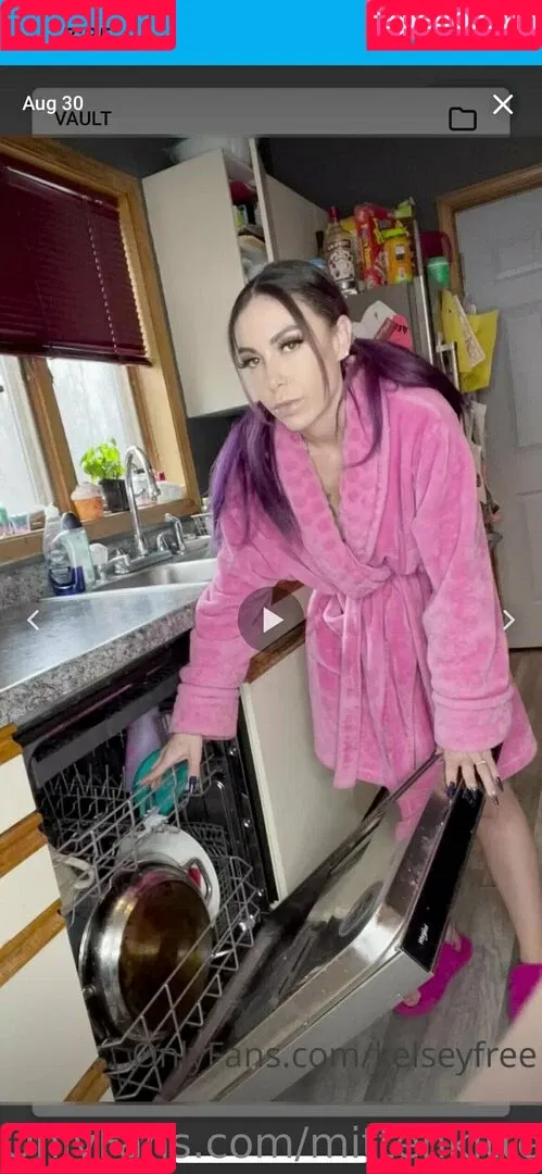 mittenkittenfree Onlyfans Photo Gallery 