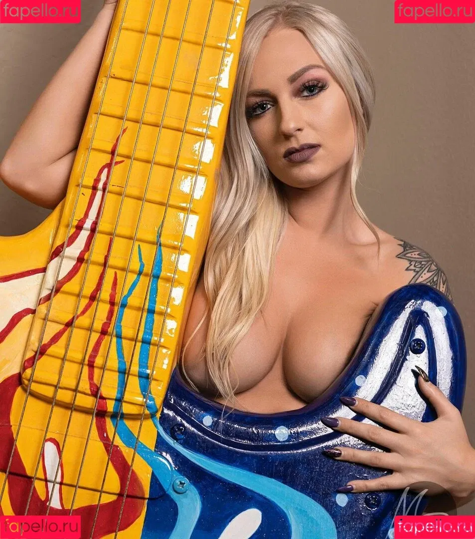 Ebunnz Onlyfans Photo Gallery 