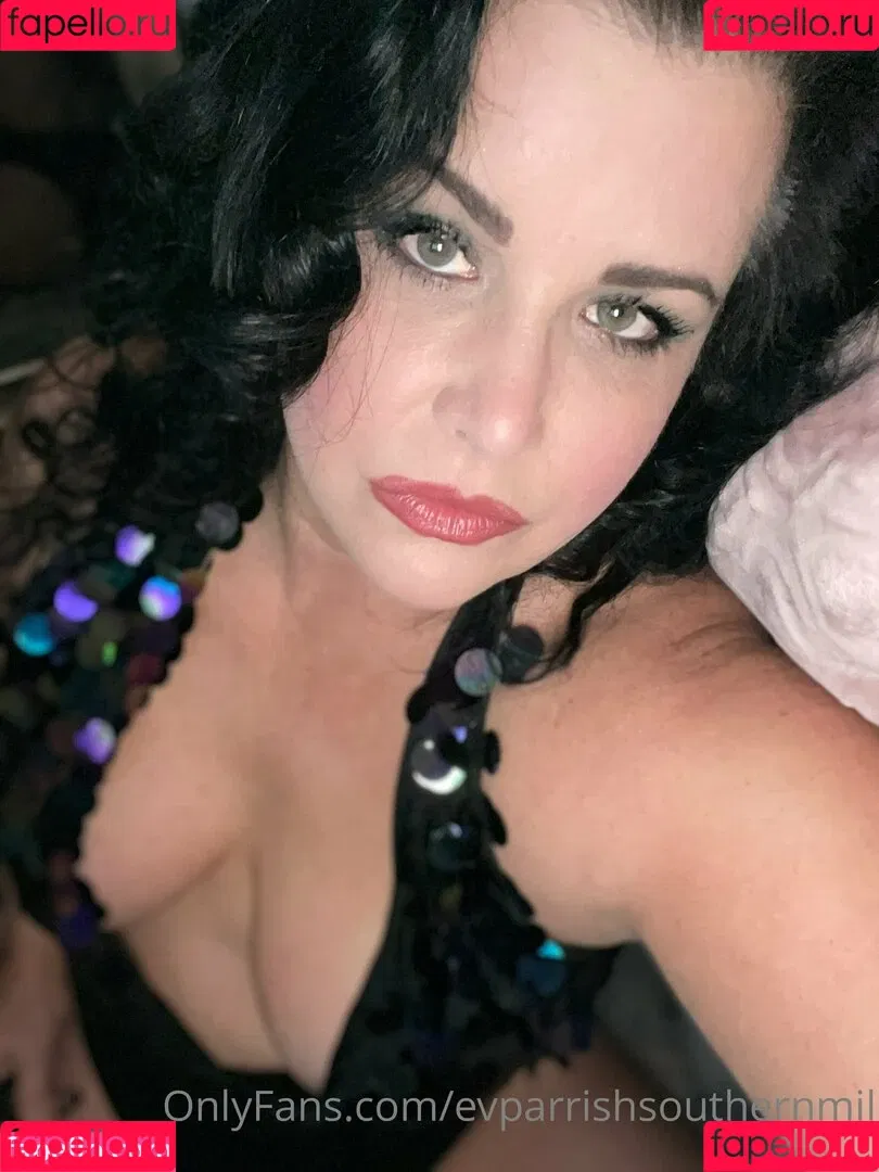 evparrishsouthernmil Onlyfans Photo Gallery 