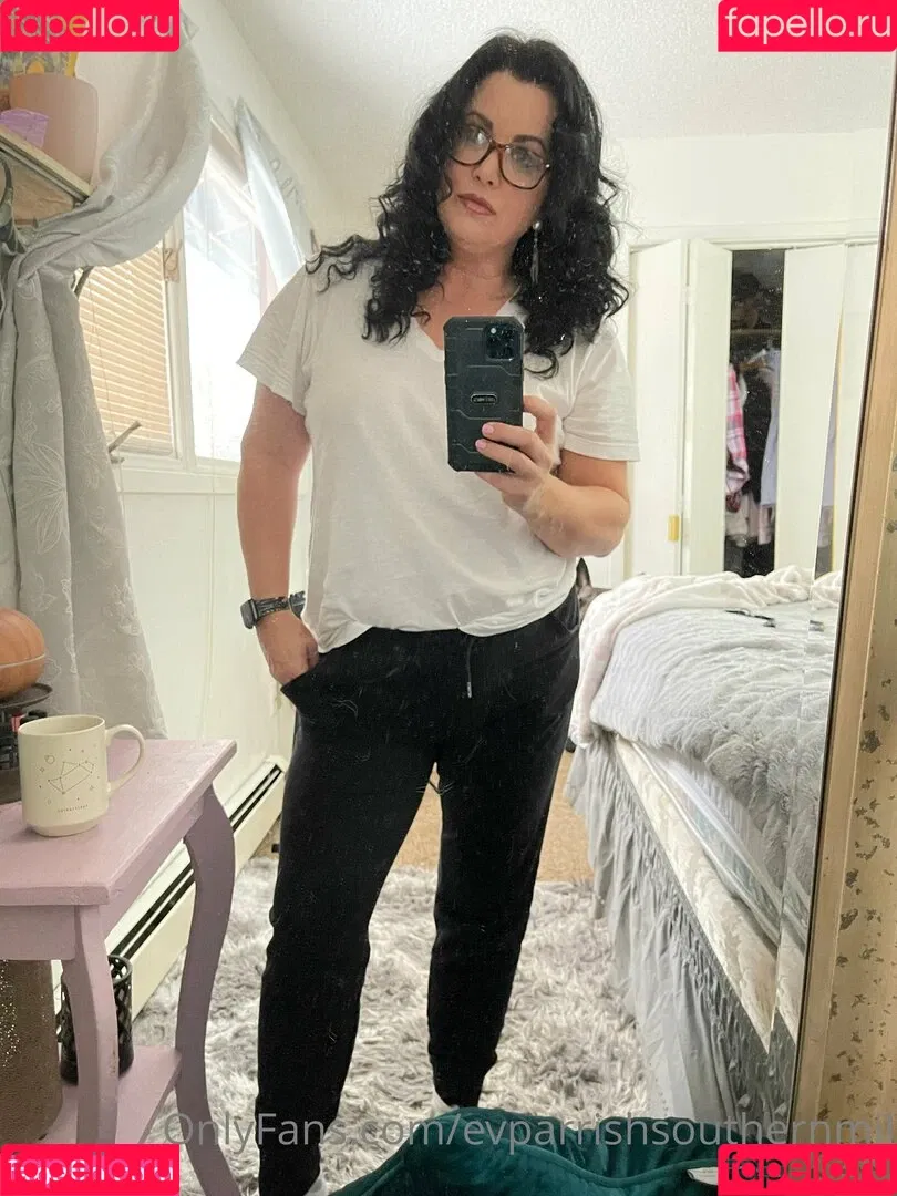 evparrishsouthernmil Onlyfans Photo Gallery 