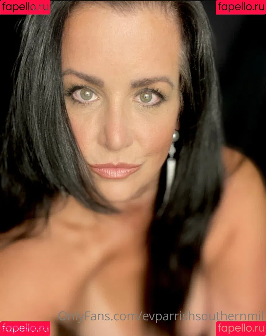 evparrishsouthernmil Onlyfans Photo Gallery 