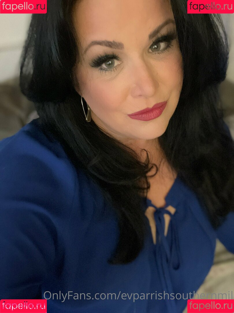 evparrishsouthernmil Onlyfans Photo Gallery 