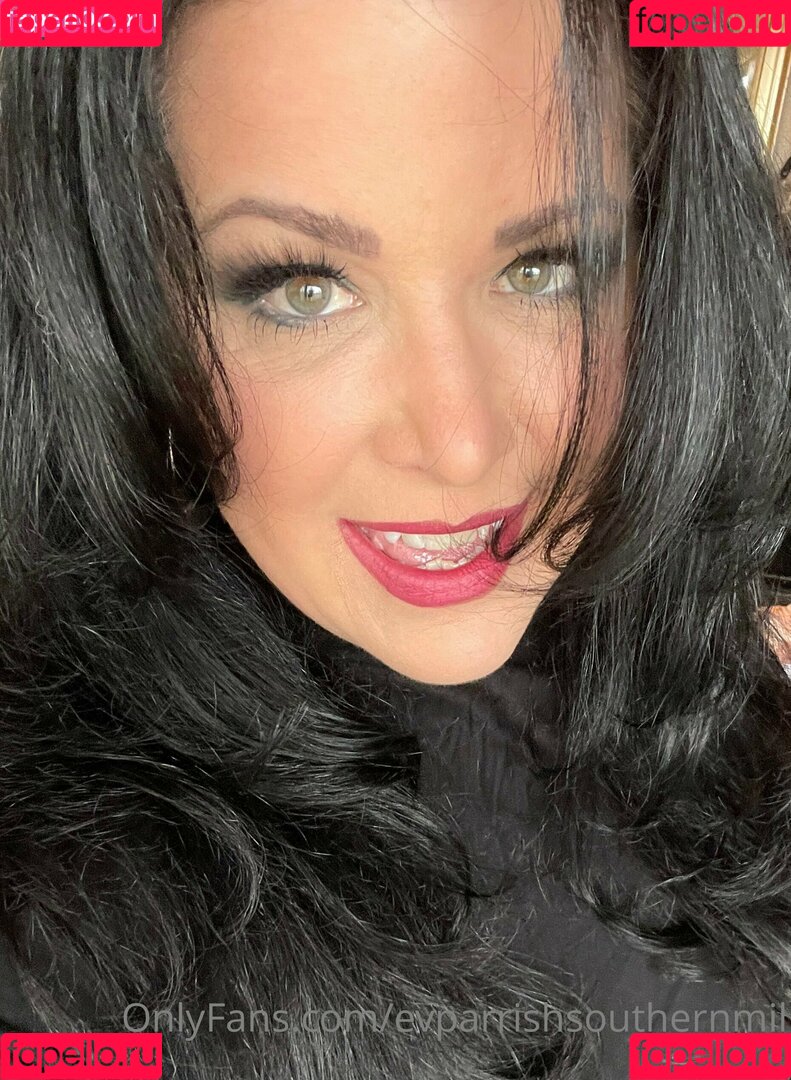 evparrishsouthernmil Onlyfans Photo Gallery 